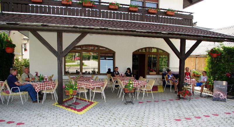 Penzion Vila Bistrica Bohinjska Bistrica ภายนอก รูปภาพ
