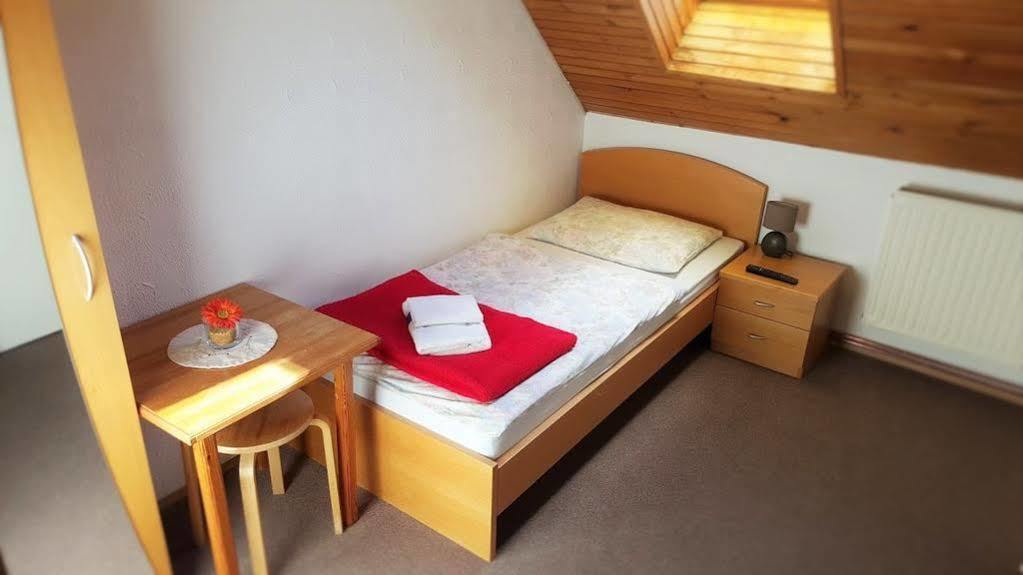 Penzion Vila Bistrica Bohinjska Bistrica ภายนอก รูปภาพ